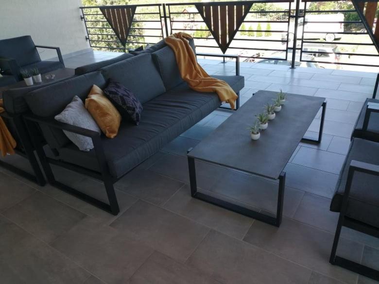 Ludvig Panzio Bed & Breakfast Villany Ngoại thất bức ảnh